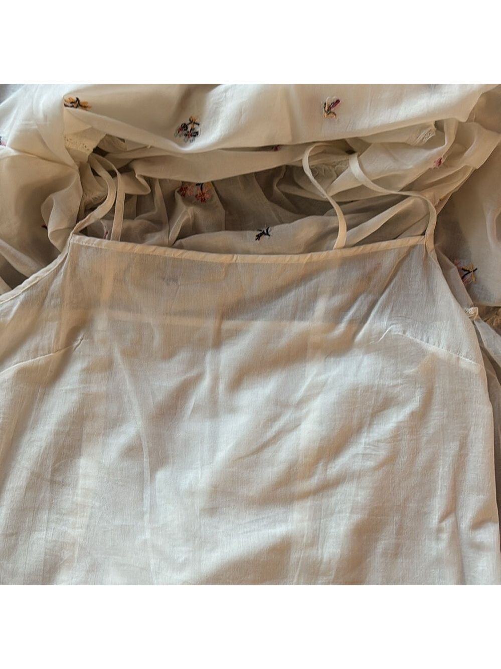 MaxStudio White Floral Embroidered Tiered Dress Small NWT - Picture 9 of 9